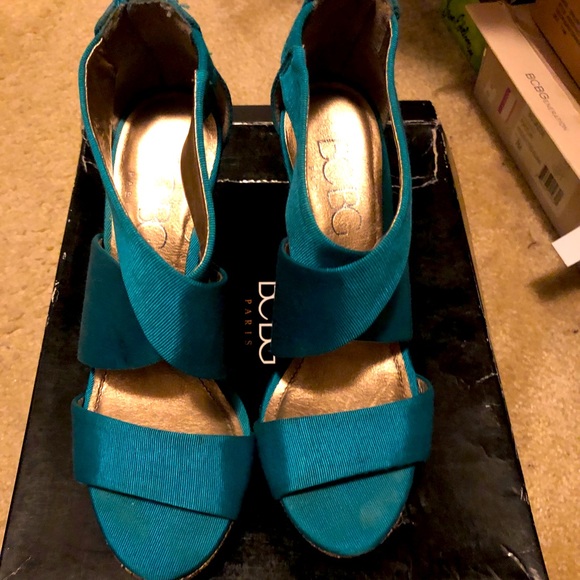 BCBG Wedge Sandals 🌟🏷PRICE DROP‼️ - Picture 1 of 5